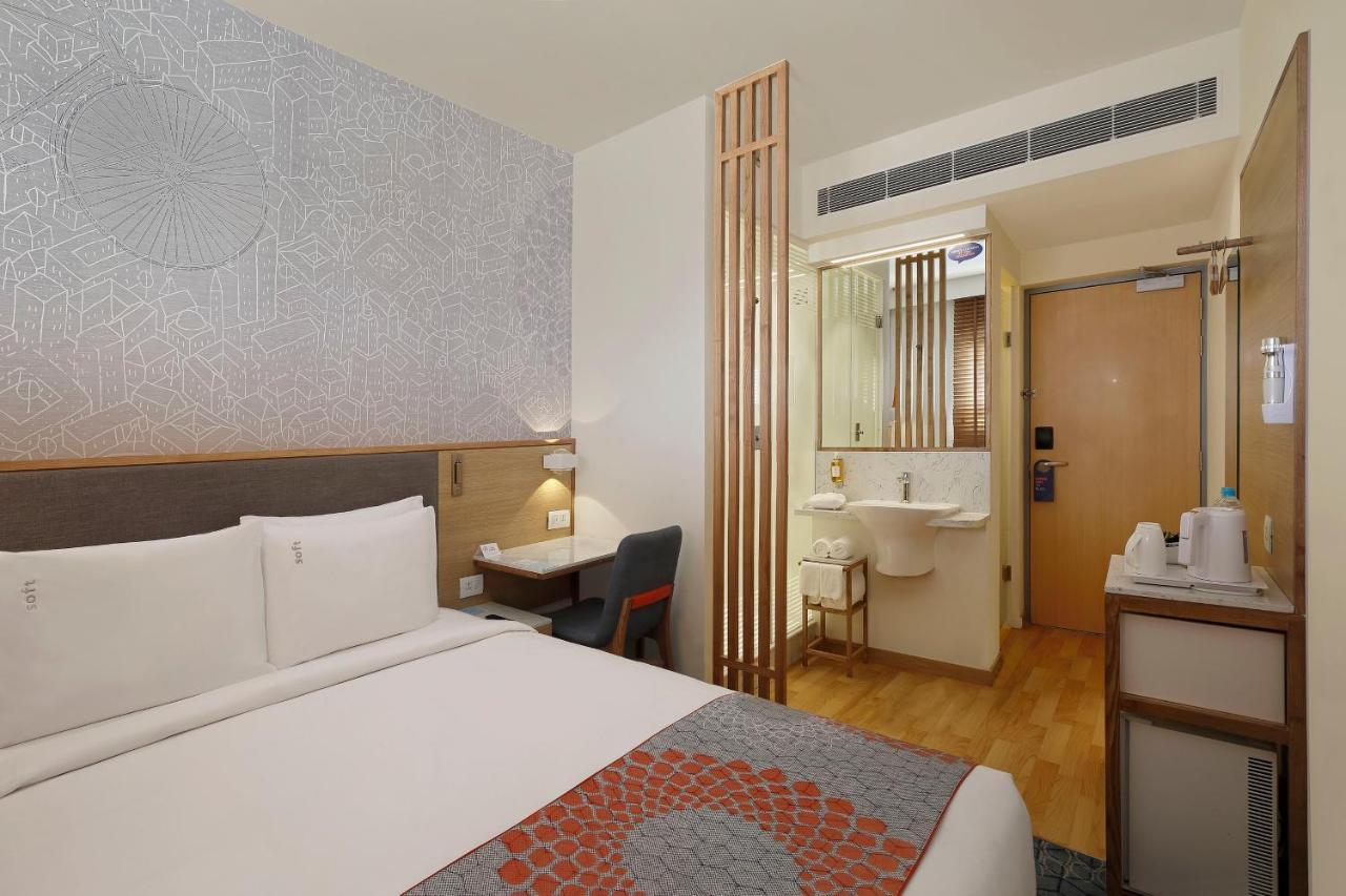 Holiday Inn Express Ahmedabad Prahlad Nagar By Ihg Zewnętrze zdjęcie